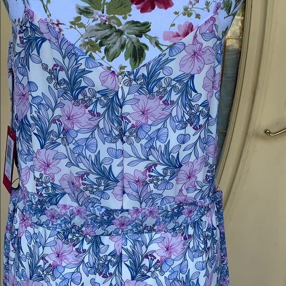 Vince Camuto Floral Dress - Picture 9 of 15